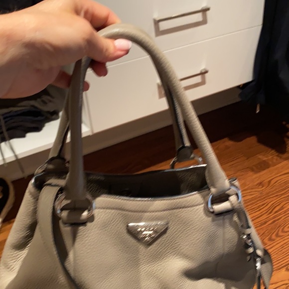 Prada crossbody and handle purse. - Picture 4 of 4